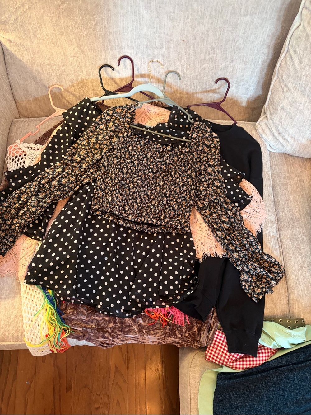 Women’s Boutique Clothing 6 piece Bundle Size/L